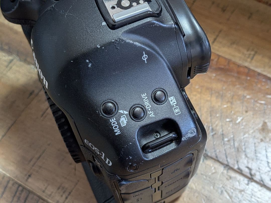 かず様　Canon EOS-1DX デジタル一眼レフカメラ