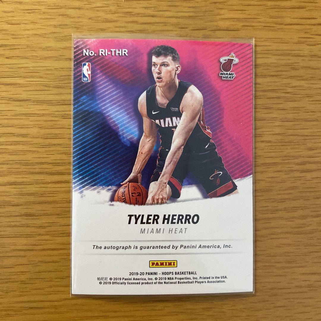 NBAタイラーヒーロー　RC 直筆サイン入りトレカ カード