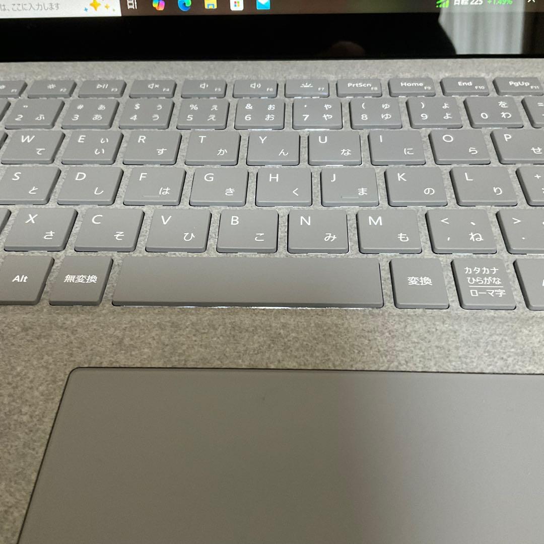 Microsoft Surface Laptop (第1世代)