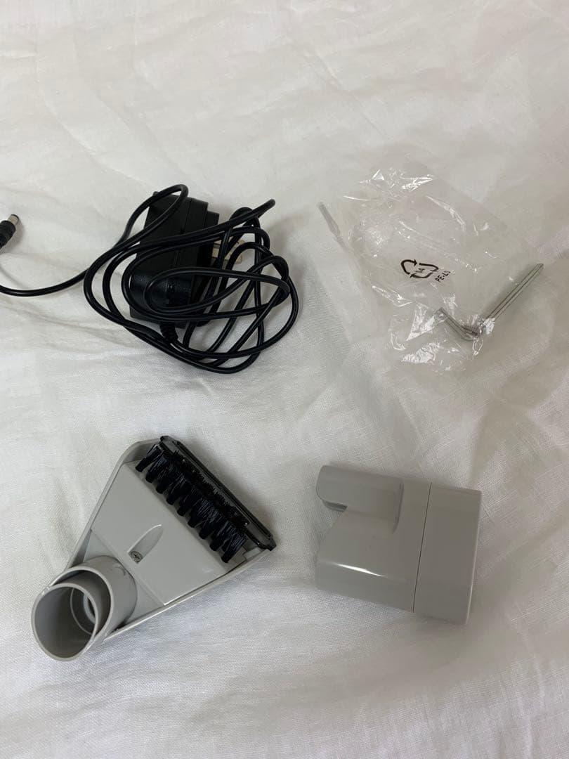 【充電式×12000Pa強力吸引】Yadea カーペットクリーナー コードレス