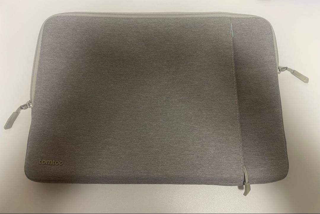 MacBook Pro 16\"(2019) i9/32GB/2TB USキー