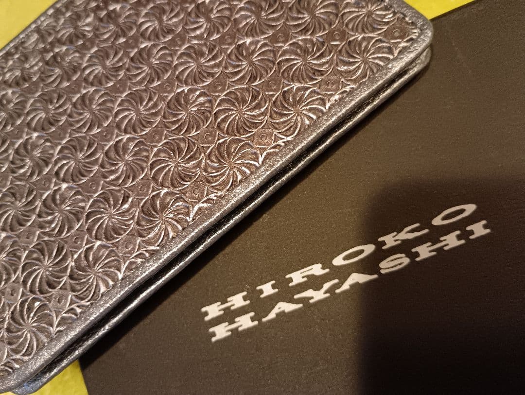 HIROKO HAYASHI ヒロコハヤシ　　ジラソーレ　名刺入れ　美品