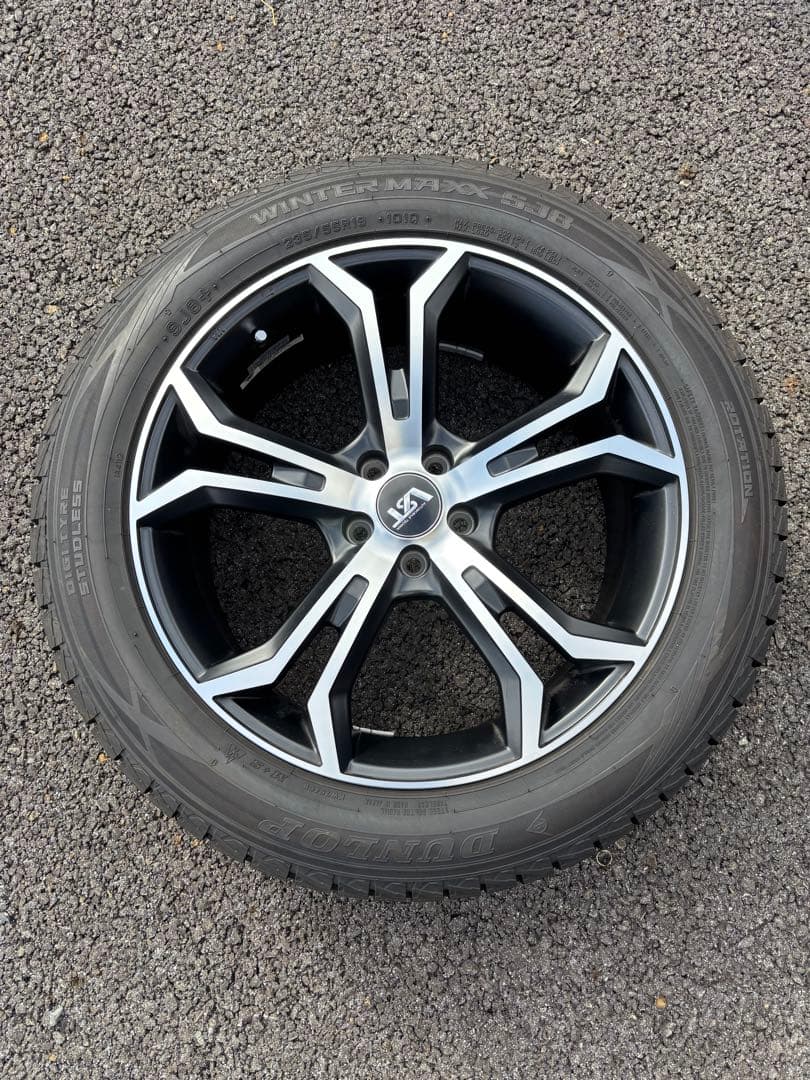 ボルボ　XC90　スタッドレス　DUNLOP　235/55R19