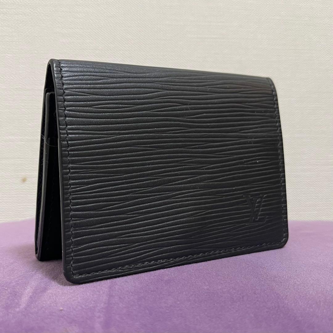 ルイ・ヴィトン エピ カードケース 名刺入れ