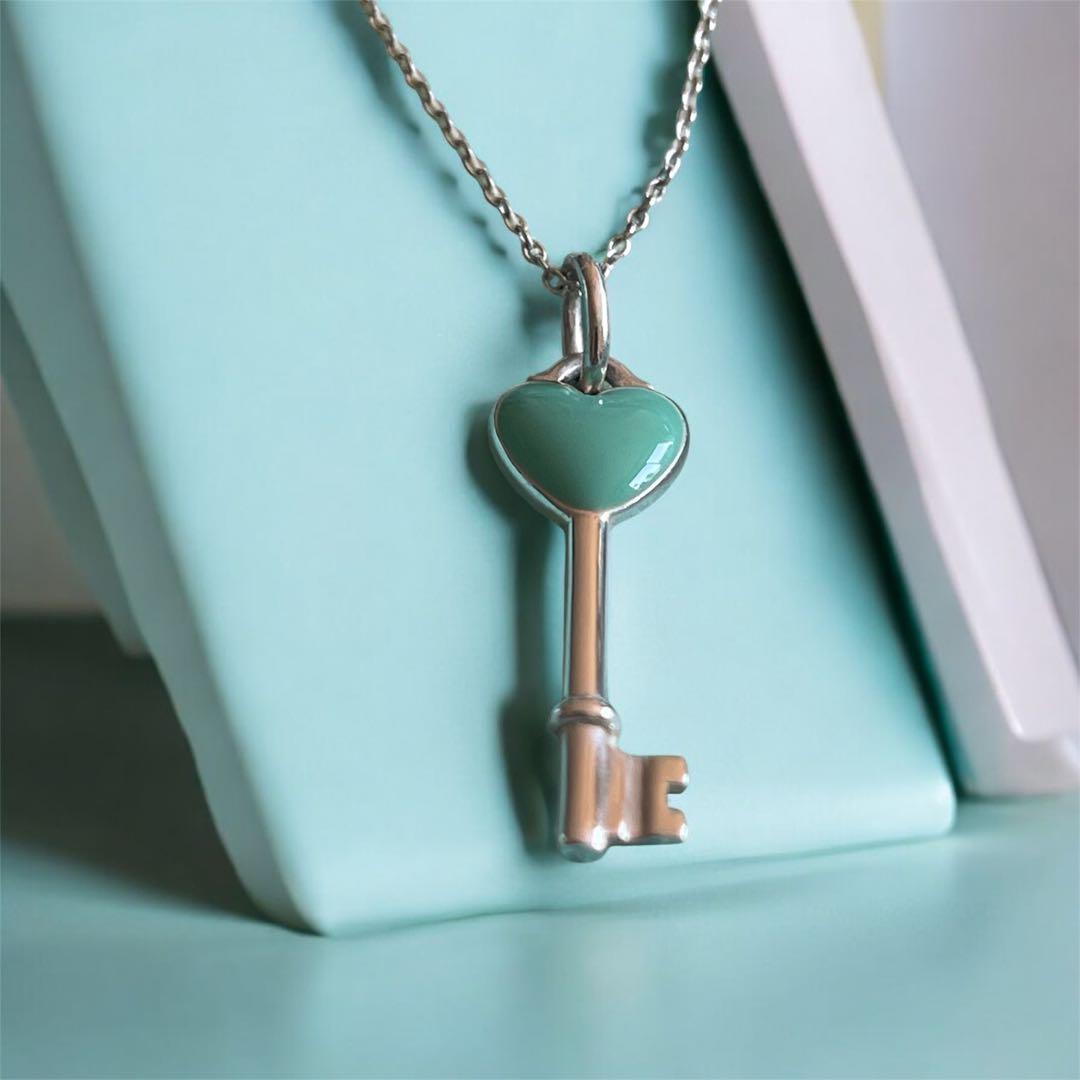 Tiffany & Co.（ティファニー）・アイテム：ハートキー ネックレス