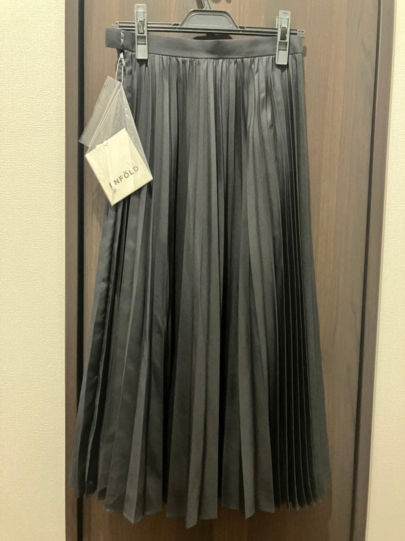 エンフォルド　プリーツスカート　ネイビー紺色