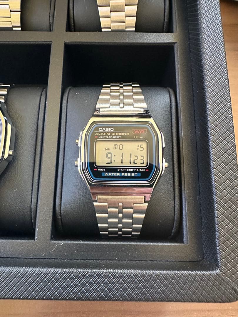 CASIO 鑑賞用メタルバンドチプカシ10本セット 時計ケース付き