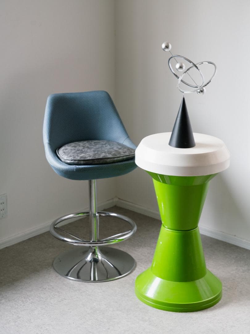 80's レトロポップ 回転チェア ミッドセンチュリー