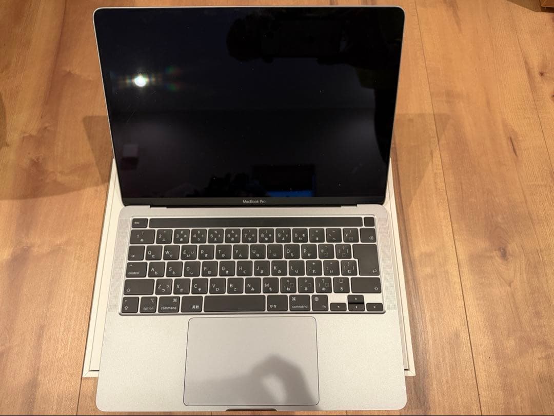 MacBook Pro 13インチ FNEH3J/A 8/256