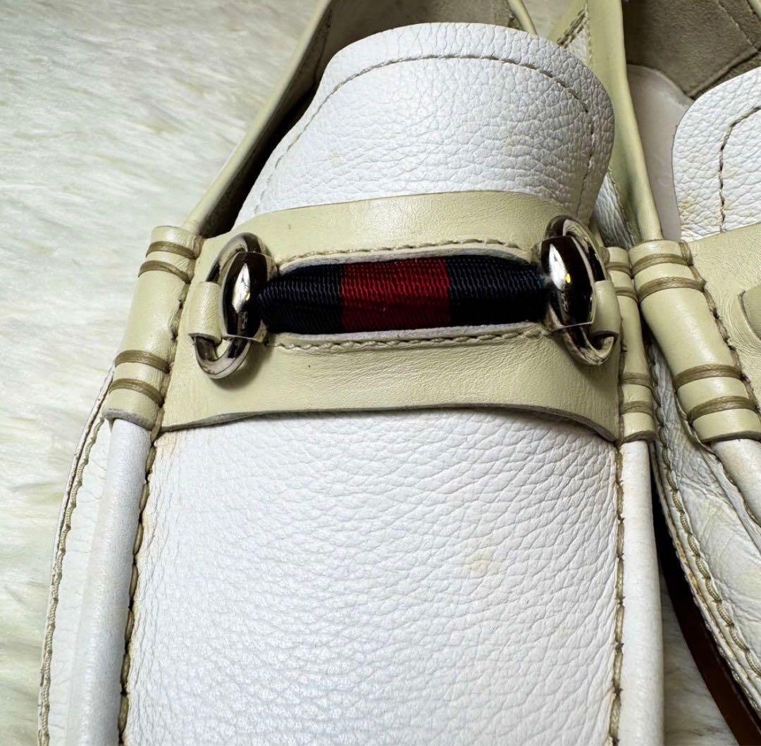 GUCCI ホワイトレザー ローファー 24.5cm