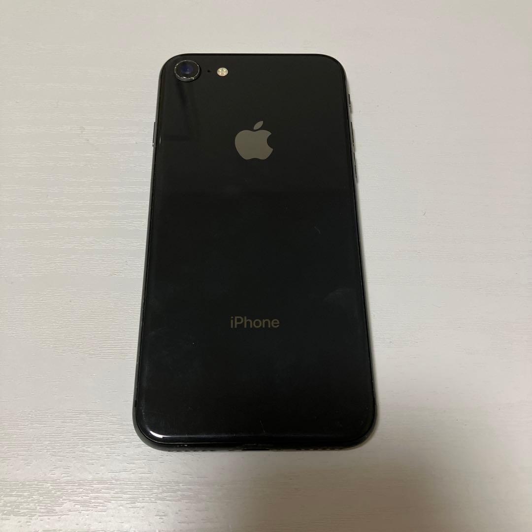 Apple iPhone 8 スペースグレー 本体のみ