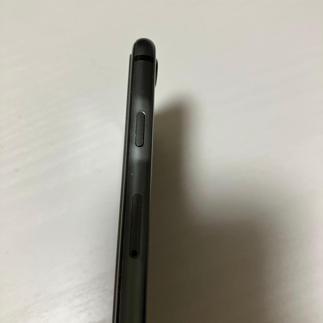 Apple iPhone 8 スペースグレー 本体のみ