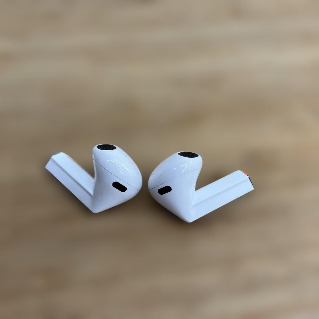 美品 Samsung Galaxy Buds3 ワイヤレスイヤホン ホワイト