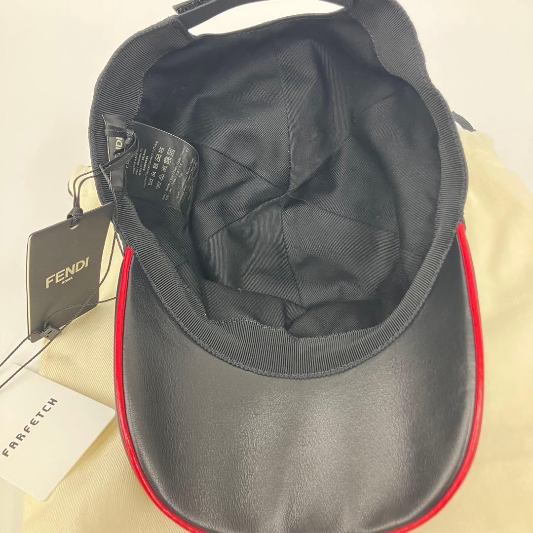 あ*☆様 極美品 FENDI ブラック ベースボールキャップ