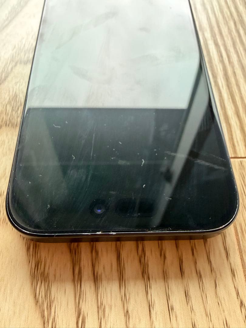 【美品箱あり】 Apple iPhone15 256GB ブラック simフリー