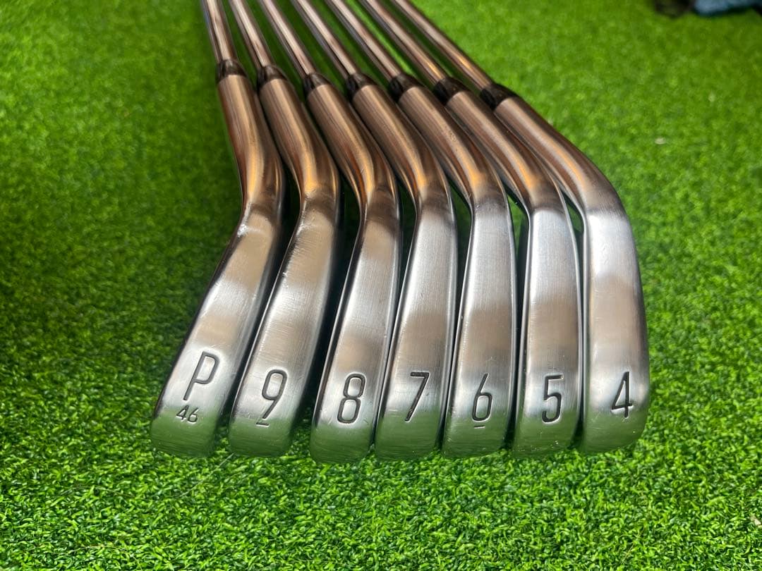 Titleist タイトリスト T100 2023 4-PW DG x100