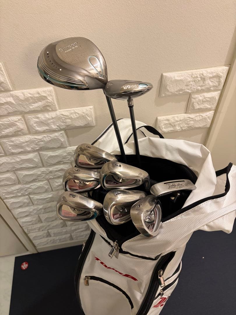 レディース 初心者用フルセット（新品ゴルフバッグ付き）　ゼクシオ　プロギア