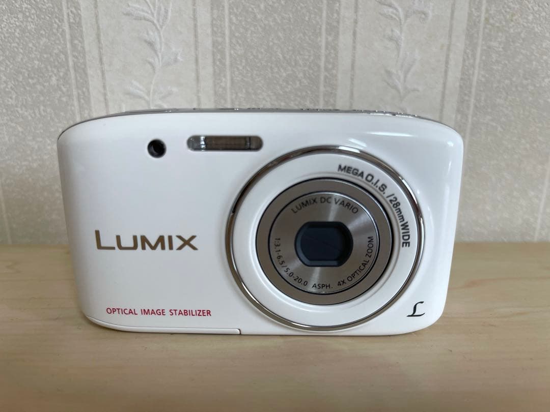 コンパクトデジタルカメラ パナソニック LUMIX DMC-S2 白