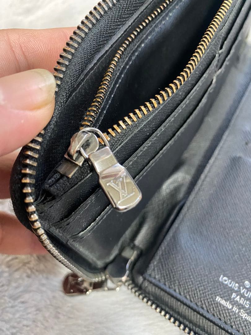 サ*ん様 Louis Vuitton ブラック長財布【さらに値下げしました】