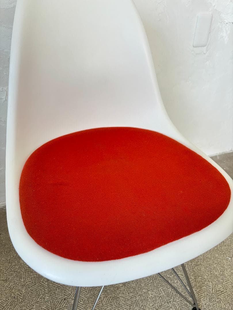 イームズ/Eamesシェルチェア ホワイト×オレンジ B