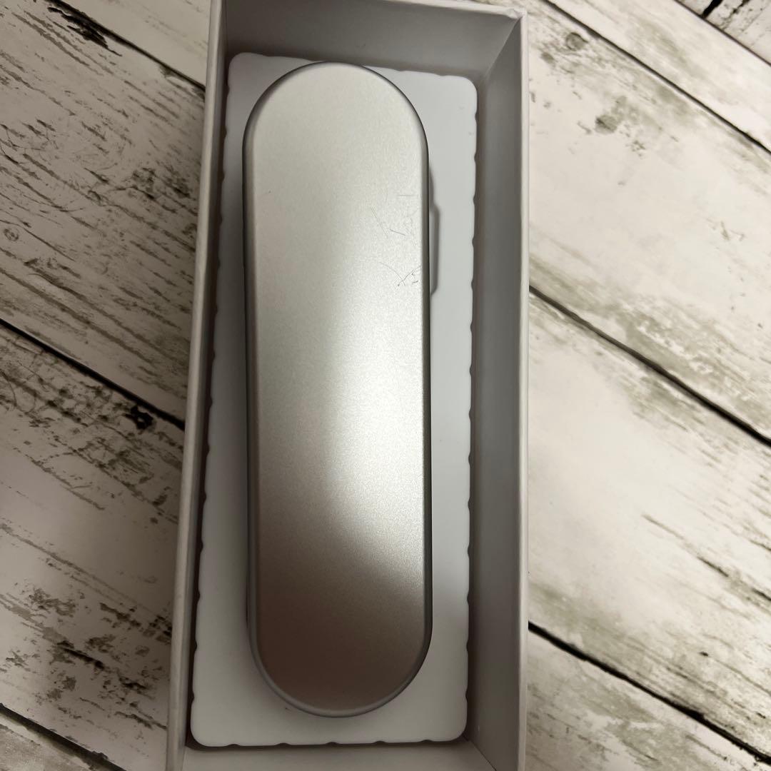 SALONIA EMT LIFT BRUSH シルバー　中古