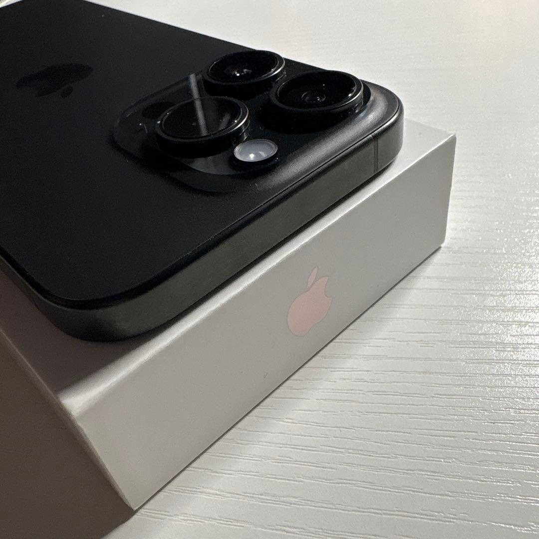 iPhone15 Pro 512GB ブラックチタニウム SIMフリー