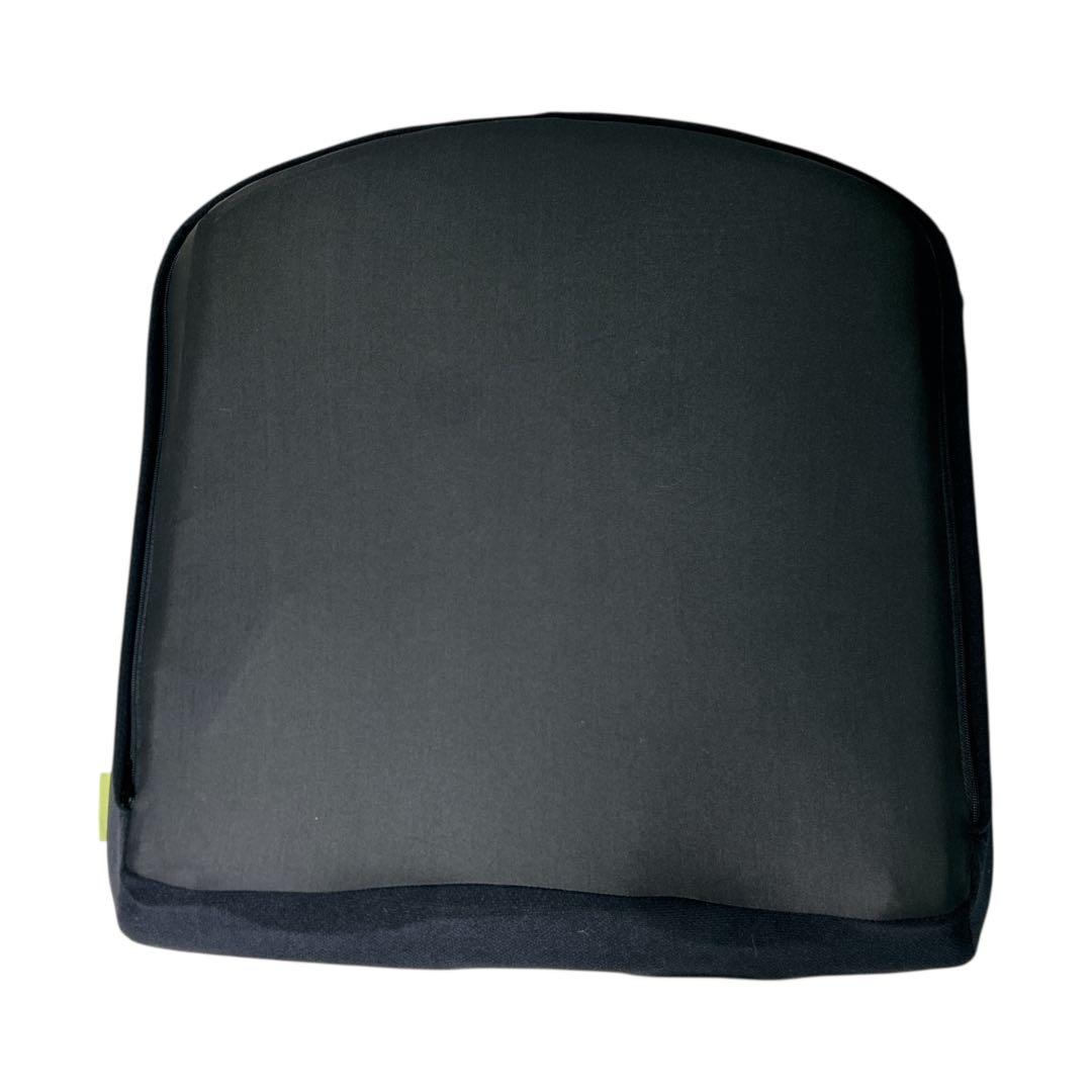 専用❣️西川 Keeps クッション＆ランバークッション セット ブラック　骨盤