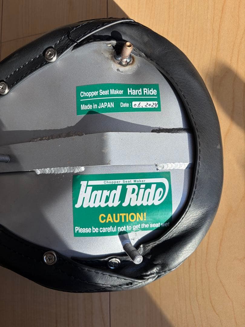 HARD RIDE ソロシート ミディアム　 ハーレー