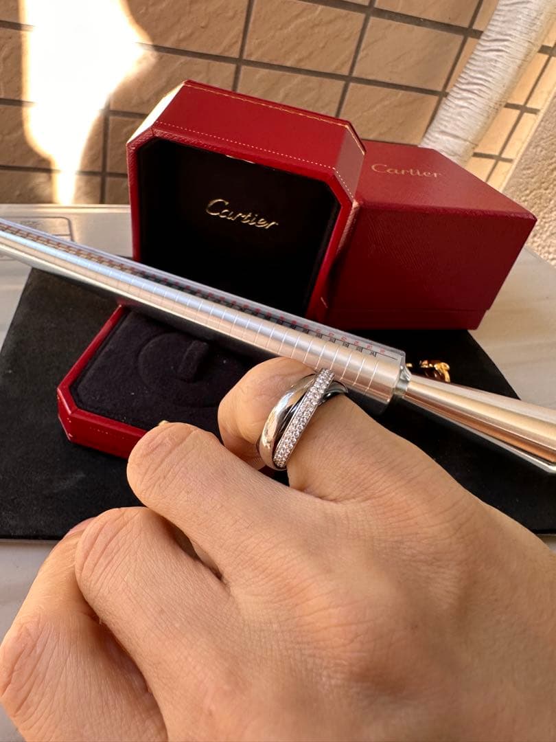 CARTIER カルティエ K18WG トリニティ　パヴェダイヤ　リング