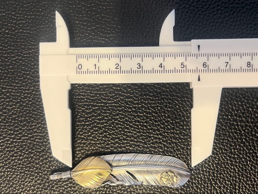 【こまぽぽ】goro's 上金ハート特大フェザーローズメタル付　右向き