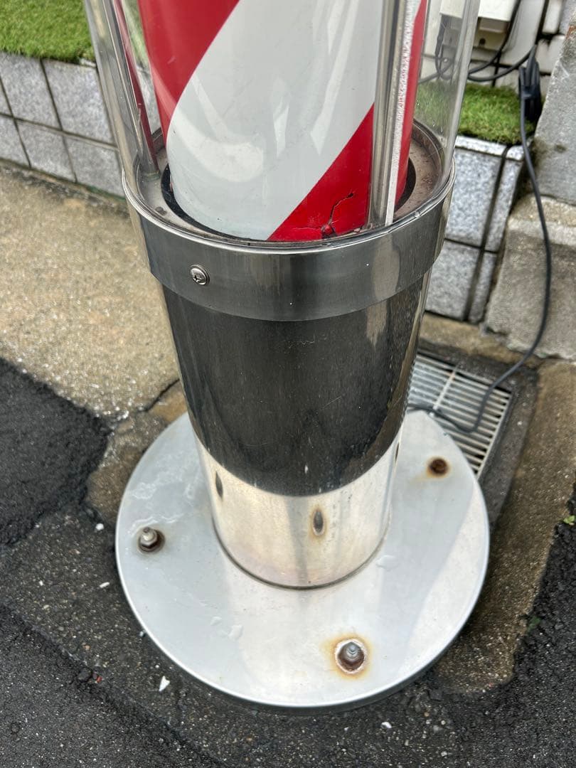 引き取り限定　サインポール　大阪　理容