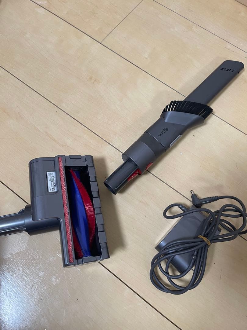 【美品】ダイソン dyson SV21 掃除機