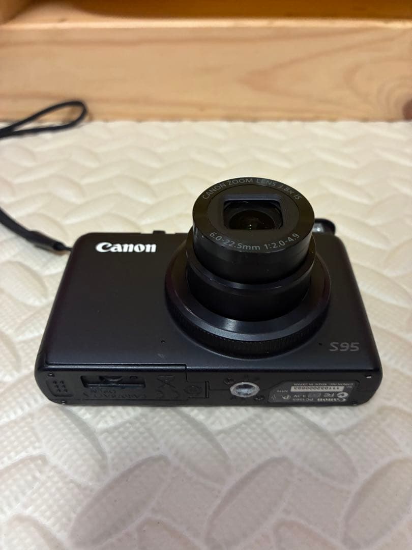 ジャンク品　canon s95 デジタルカメラ