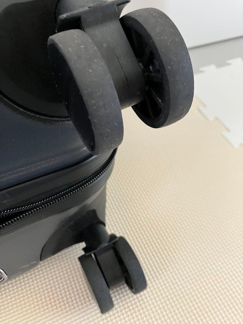 子どもが乗れるスーツケース　キャリーケース　トラベルタグ&専用カバーつき