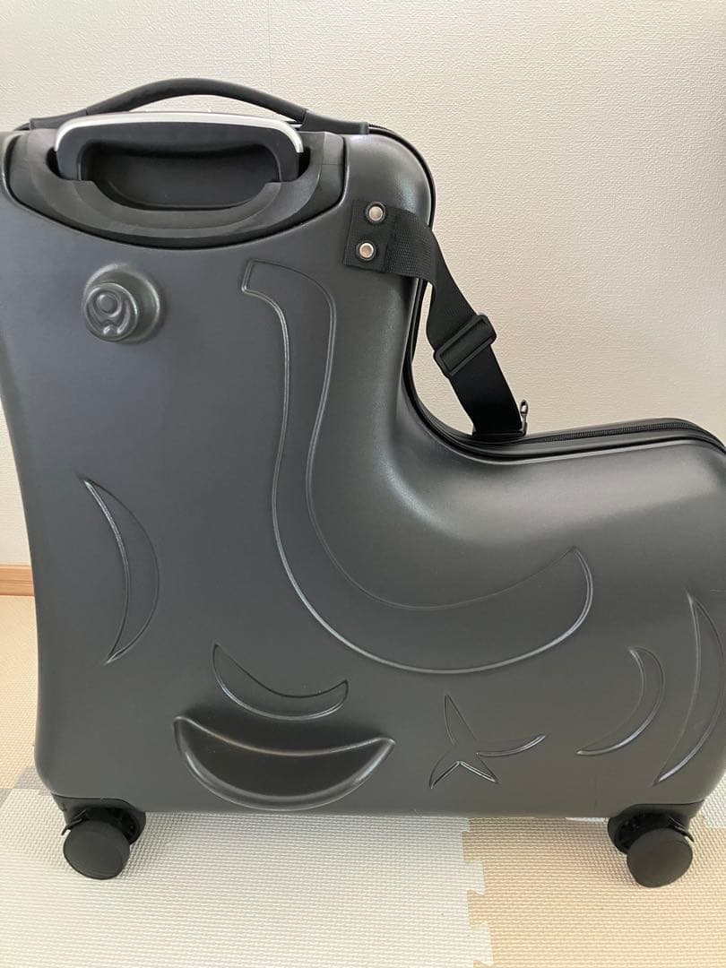 子どもが乗れるスーツケース　キャリーケース　トラベルタグ&専用カバーつき