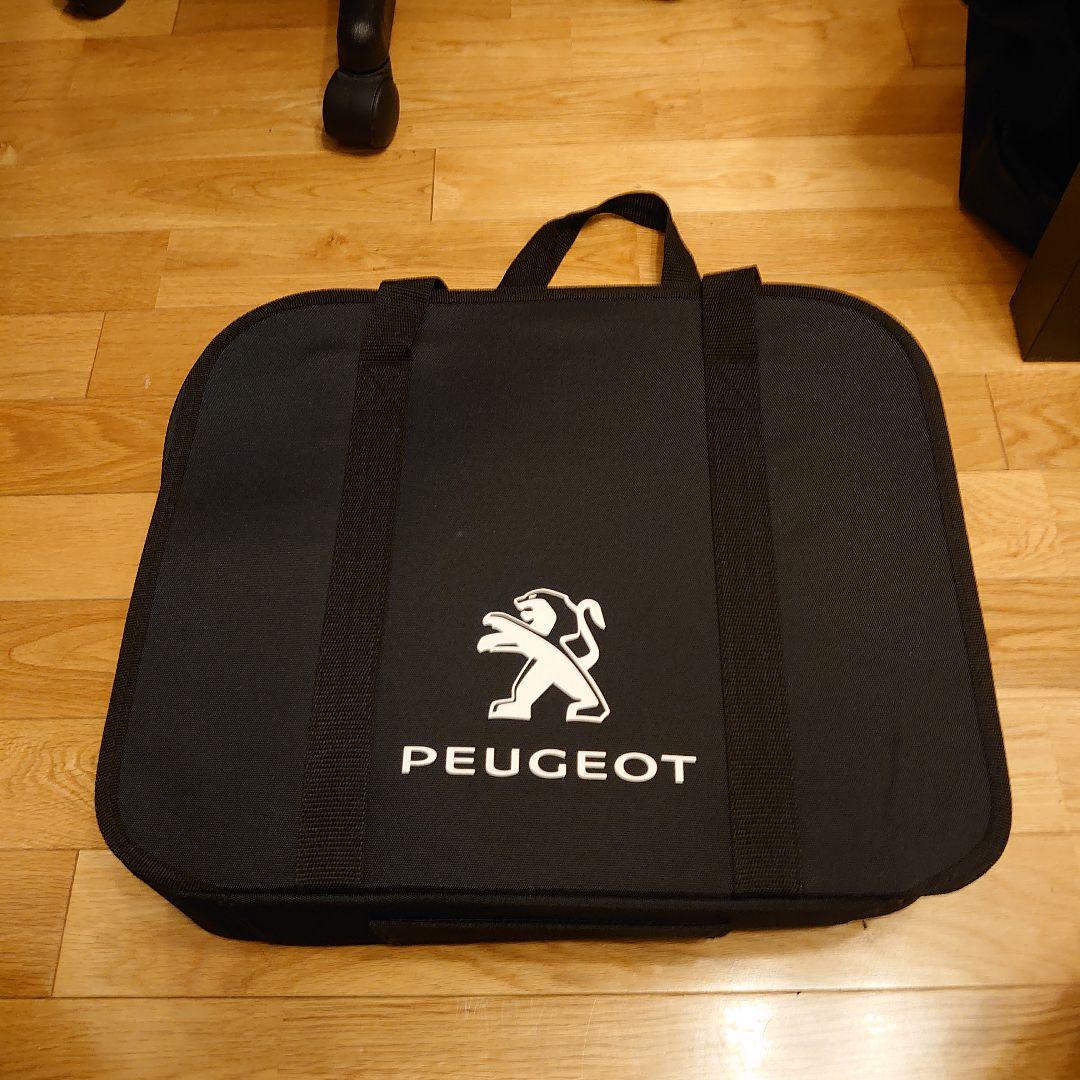 PEUGEOT プジョー e-2008 充電ケーブル