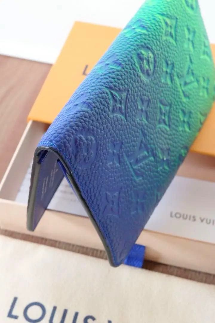 とうにゅうくんルイヴィトンLV 財布　ブラザ　モノグラム　ブルーヴェール