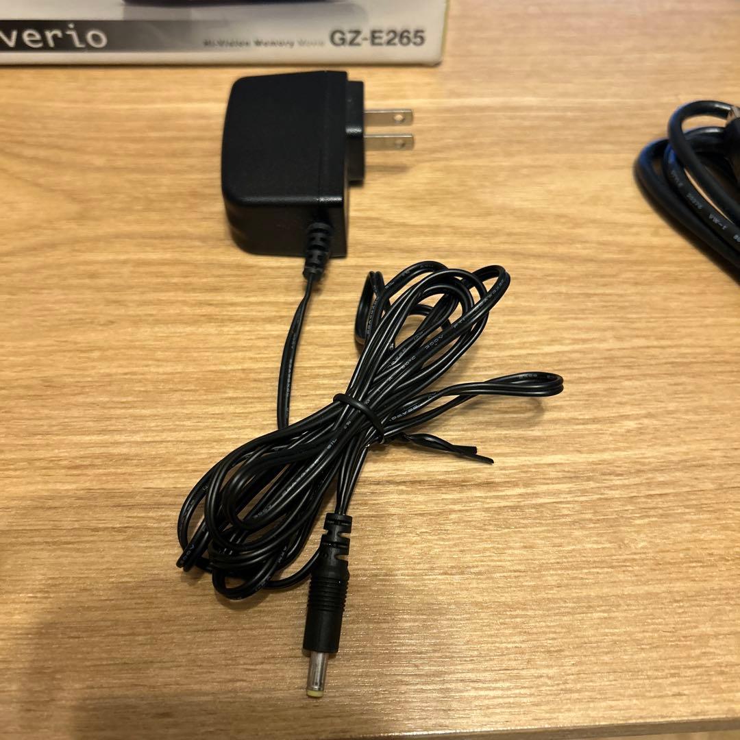 美品 JVC Everio GZ-E265 ビデオカメラ