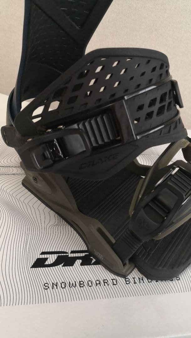 DRAKE ドレイク SUPERSPORT 23-24年モデル