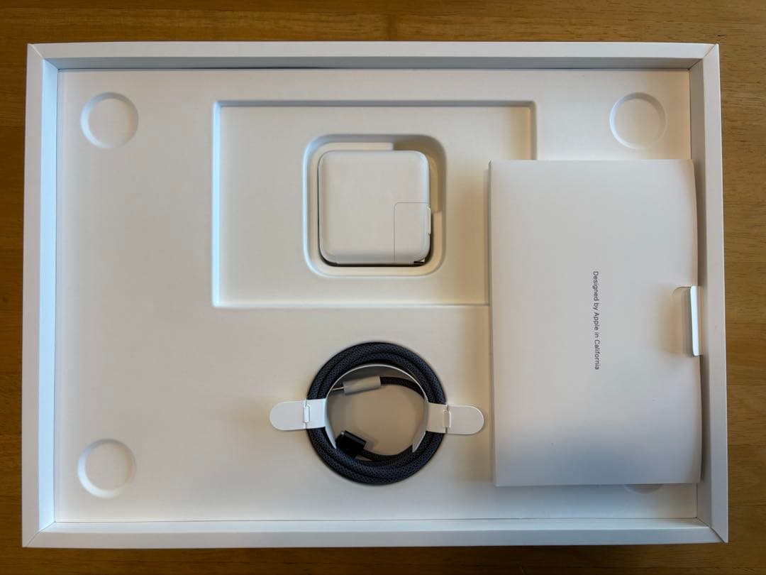 MacBook Air M2 ミッドナイト　16GB 256GB