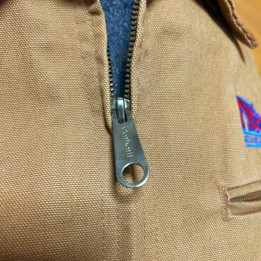 carhartt デトロイトジャケット　J01 BRN ブラウン