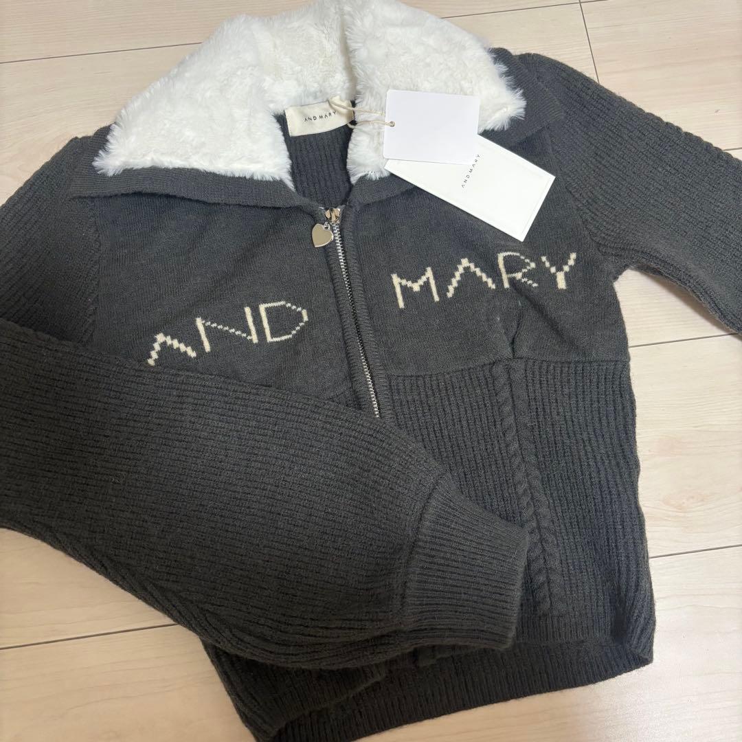 トップス Mary logo zip tops ANDMARY