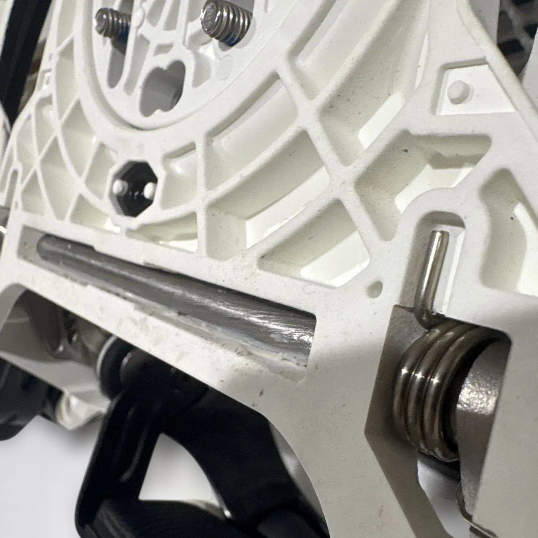 最終セール【美品】SUPERMATIC スノーボード ビンディングＬサイズ