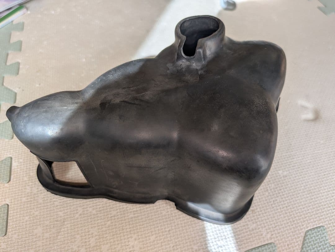 NSXタイプR　リザーバータンクカバー