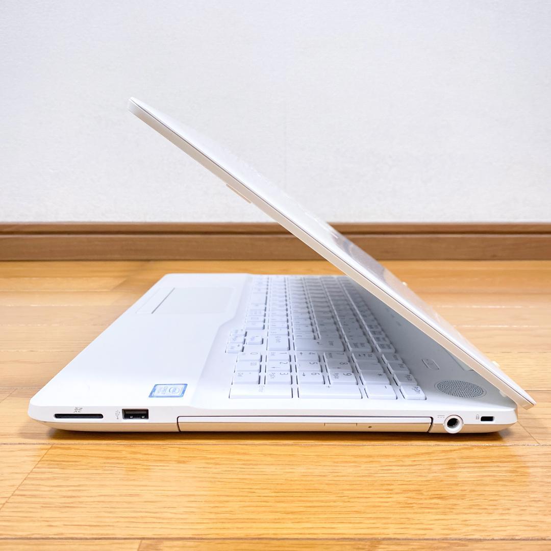 美品✨オフィス2021 高性能i7 SSD512メモリ16 富士通ノートパソコン