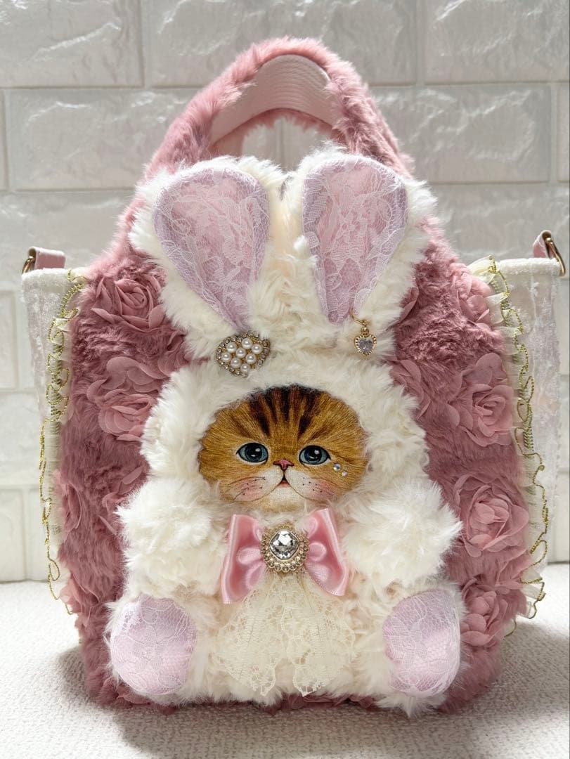 ゆ*ら様 コヤンイサムチョン　サイドファスナーバッグ　ピンクファー　白うさちゃん