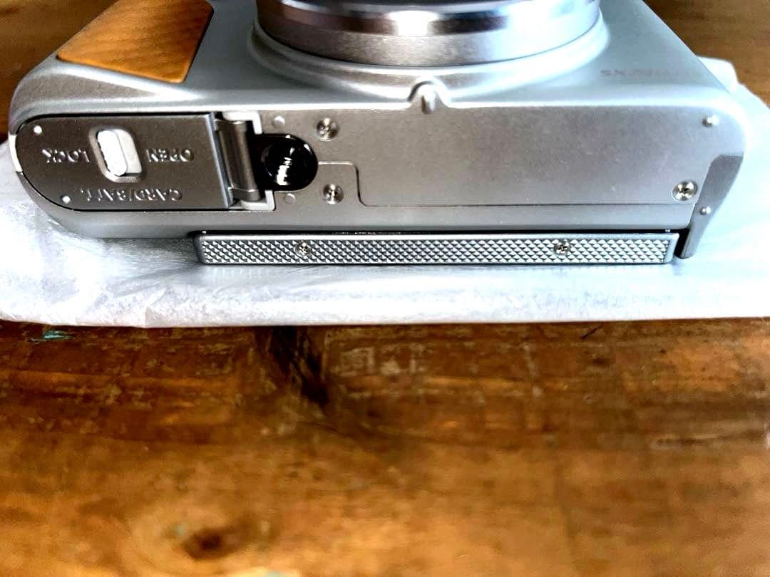 新品 Canon PowerShot SX740HS 店頭展示品 キヤノン