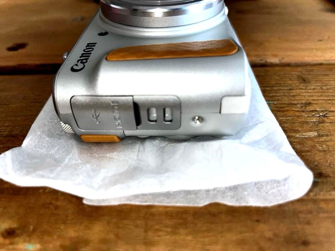 新品 Canon PowerShot SX740HS 店頭展示品 キヤノン