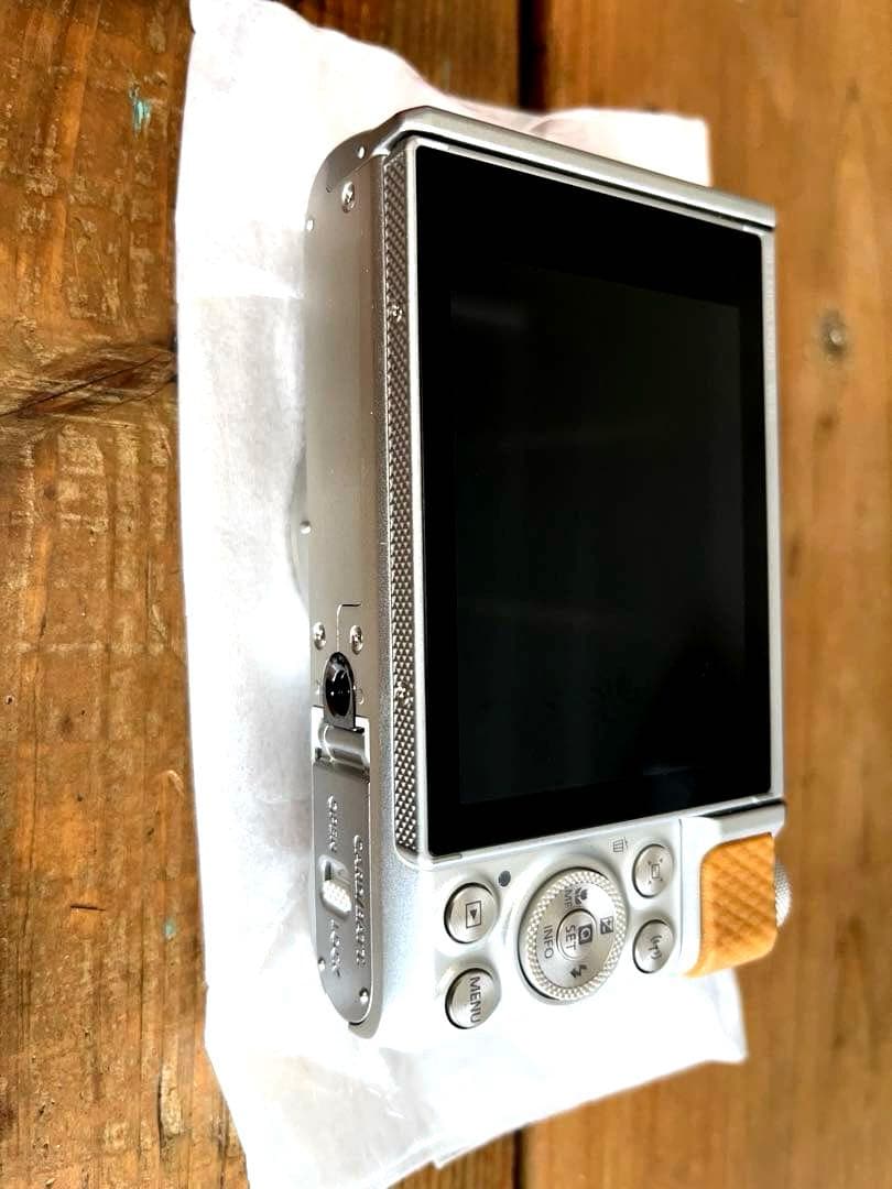 新品 Canon PowerShot SX740HS 店頭展示品 キヤノン