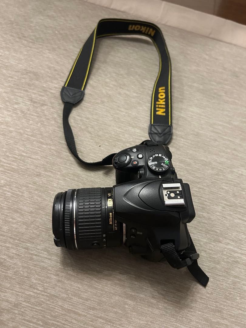 Nikon D3400 デジタル一眼レフカメラ